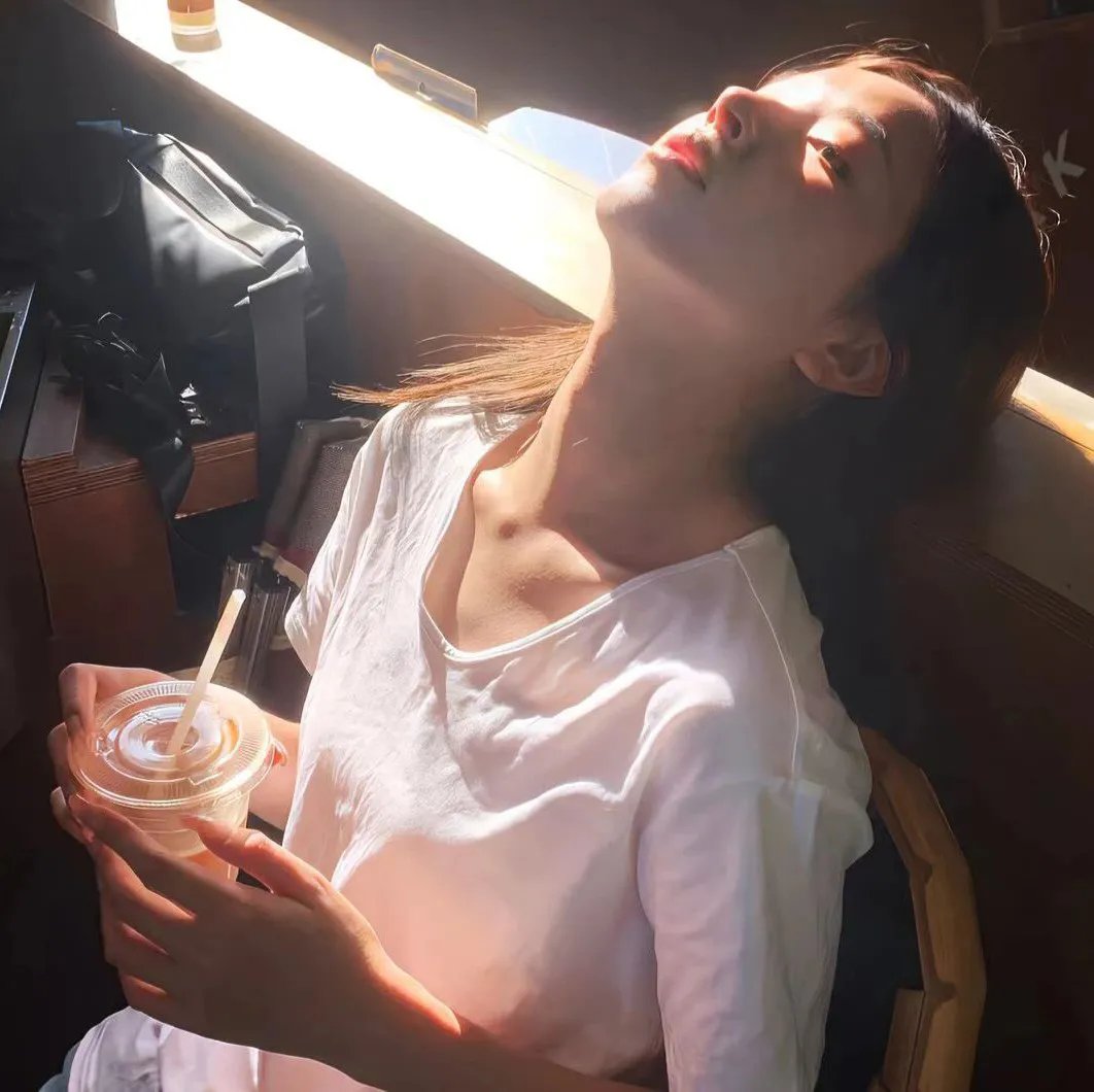 我们的样子像极了爱情